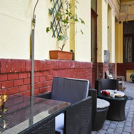 Apartamento Comfortable On The Boulevard For 4 People Budapeste