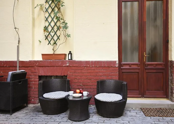 Comfortable On The Boulevard For 4 People דירה בודפשט